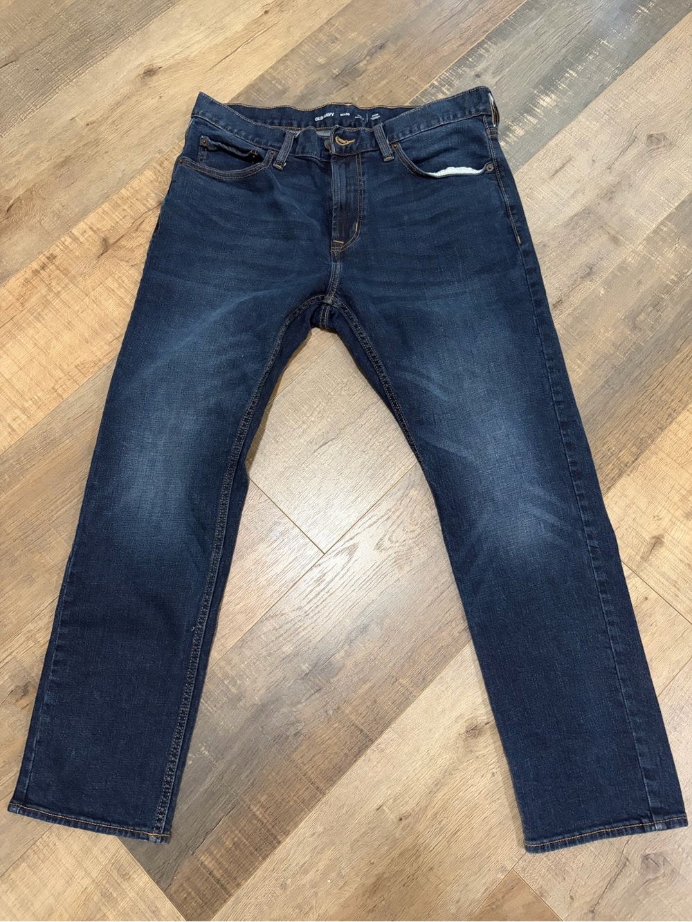 Men’s 36x30 Old Navy Slim Built-In Flex Jeans – Dark Wash